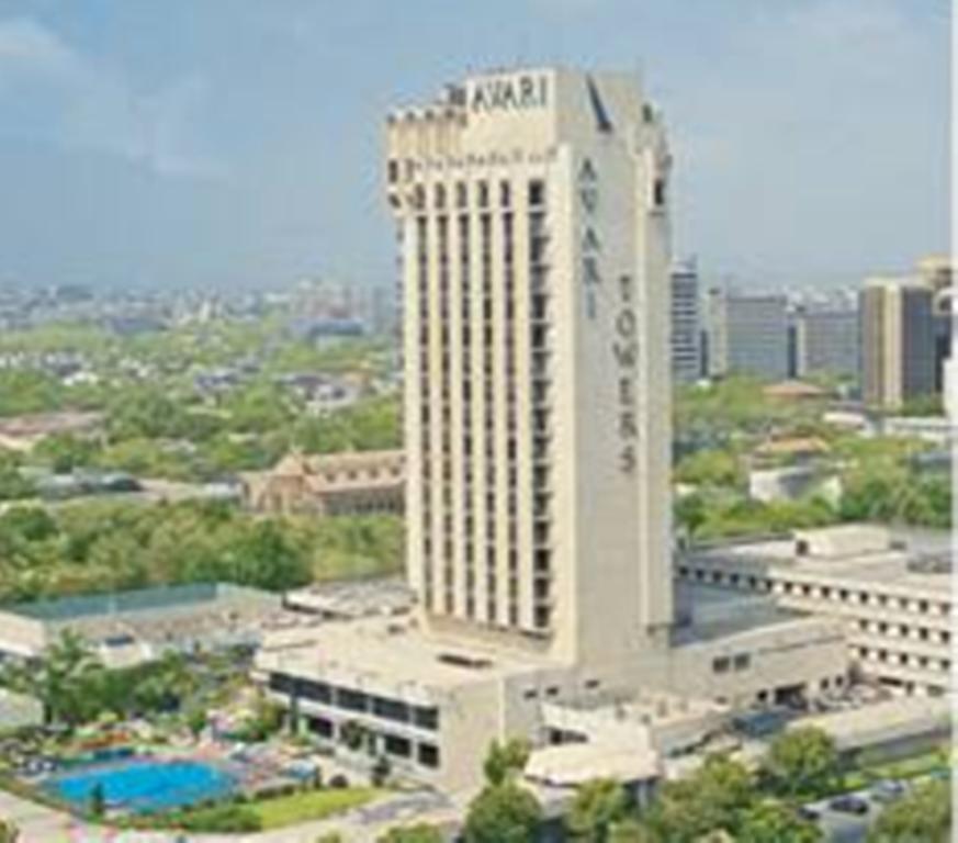 Avari Towers Karachi Eksteriør billede The National University Hospital